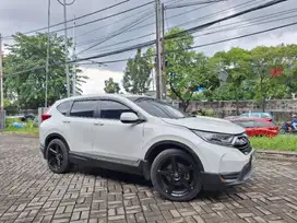 [OLX Mobbi] Honda CR-V Hitam 2.0 4X2 Bensin-AT 2017 7LG