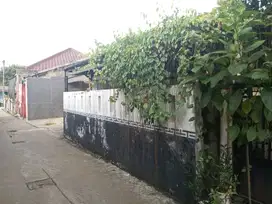 Rumah Nyaman & Strategis di Cikaret Cibinong
