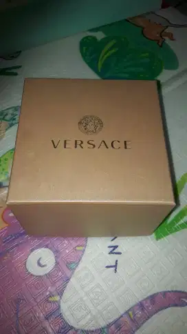 KOTAK JAM TANGAN VERSACE BOX ORIGINAL.
