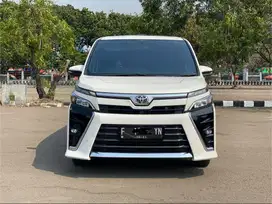 VOXY AT PUTIH 2019 2.0