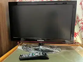 Tv Samsung LCD 22”