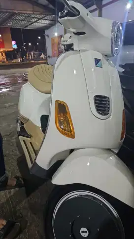 WTS Vespa LX 3V 2013
