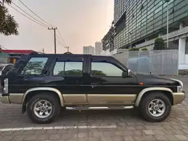 Nissan Terrano 2005 Bensin