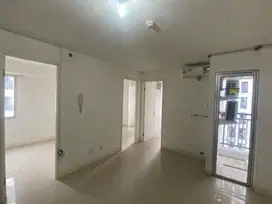 SEWA 3BR KOSONGAN APARTEMEN BASSURA CITY