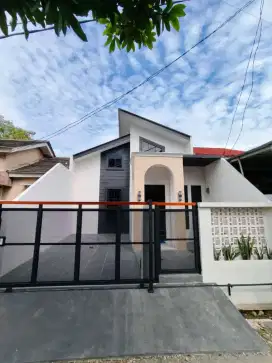 Dijual Rumah Full Renovasi Pemilik langsung