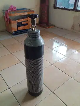 Tabung oksigen full