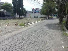 Tanah datar siap bangun lingkungan nyaman jalan lebar di pedurungan