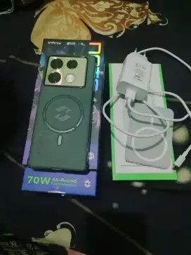 Infinix note 40 pro like new gress