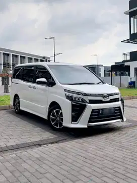 TDP SUKA SUKA Voxy 2.0 Dual VVTI Automatic 2020