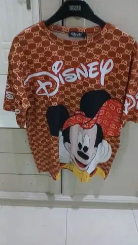 Atasan Mickey Mouse
