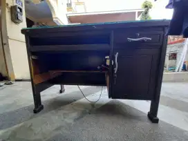 Meja Kantor kerja