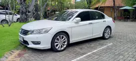 Honda Accord 2013 Bensin