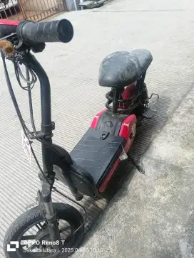 Sepeda listrik 4 unit