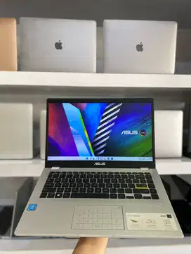 ASUS E410M PUTIH	INTEL CELERON  N4020 CPU RAM 4 GB SSD 128 GB