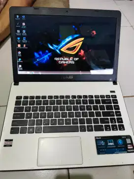 Asus X401U white