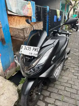 pcx 2023 abs low km