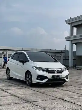 KM 40 rb. Honda Jazz RS 2019 putih