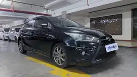 TDP 7,JT Toyota Yaris 1.5 S Bensin-MT Hitam 2015
