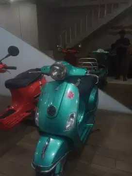 PIAGGIO VESPA LX 150 2013 PERFECT CONDITION