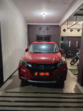 HRV E CVT A/T 2016 Merah