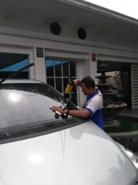 Home servis pasang kaca film mobil harga murah