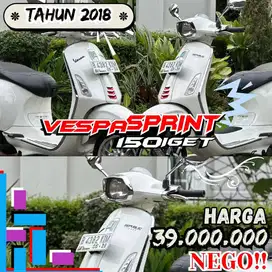 VESPA SPRINT IGET 150 TH 2018 WARNA PUTIH FAVOURITE GOOD CONDITION