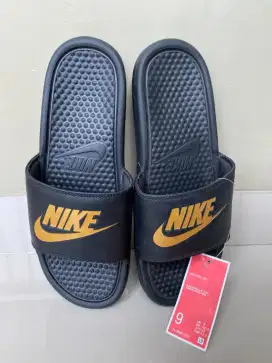 Dijual murah sendal Nike ori