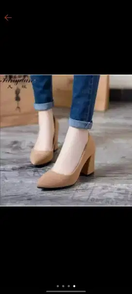 Sepatu heels uk 40 warna mocca