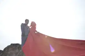 Gaun Merah panjang 3,5meter