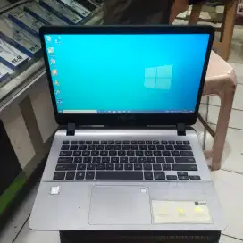 Super Ngebut anti Lelet dgn Ram 8GB
Laptop Asus A407U
core i3-7020U