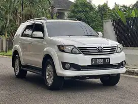 FORTUNER G LUX 2.7 AT 2012 PUTIH ISTIMEWA SIAP PAKAI