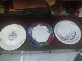 Piring keramik batu merk sango