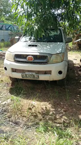 Toyota Hilux Vigo 3.0 Double Cabin 4x4 th 2010