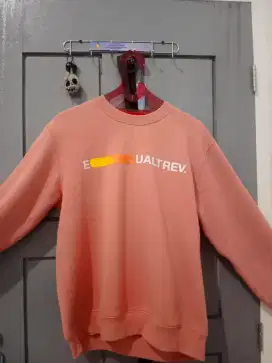 Di Jual Satu Jacket Sweater Masih Baru Kondisi Baik.