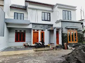 Rumah Baru 2 Lt Model Kekinian Di Cluster Dekat Lor in Hotel