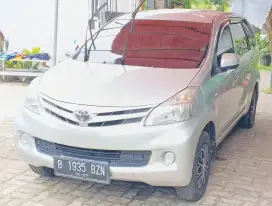 Avanza 2012 mt original kinclong