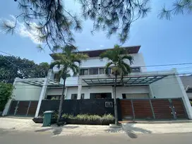 Dijual Rumah Mewah Di Area Turangga Bandung
