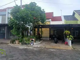 Rumah Dijual di Perumahan Grand Permata Colomadu Solo