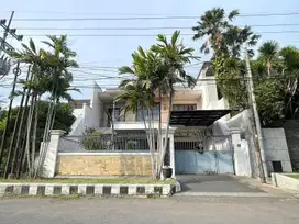 RUMAH JL WR SUPRATMAN HITUNG HARGA TANAH SAJA