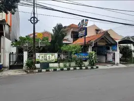 Rumah Untuk Usaha Harga Terbaik Strategis Di Raya Ketintang Selatan