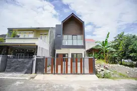 Rumah Strategis 6 Menit ke RS Satria Medika 3 KT Hadap Utara J-28060