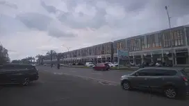 dijual ruko 2 lantai siap untuk usaha.