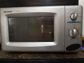 Microwave merk sharp kondisi normal