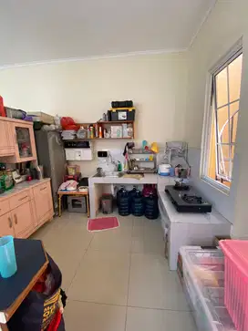 DIJUAL RUMAH Bagus 2 Lantai Cluster Alicante Gading Serpong