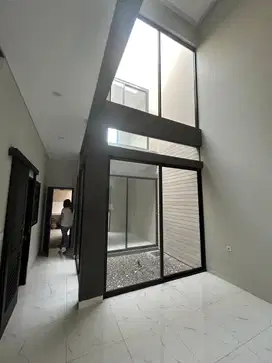 BRAND NEW RUMAH DI VILLA MELATI MAS BSD