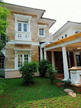Cluster exclusive & cluster depan di kota wisata
