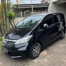 KM 80.000-an)Honda Freed PSD Facelift 2012