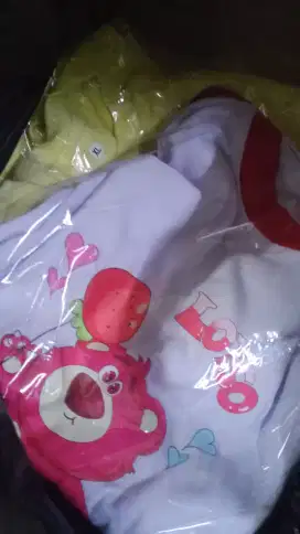 jual murah baju setelan anak-anak ada 40 pis lg,,1 warna banyak gambar