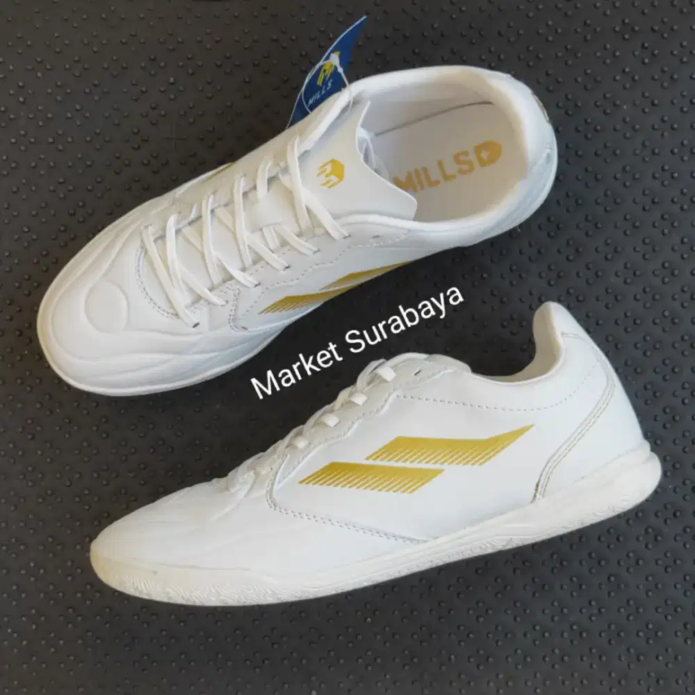 Sepatu olahraga Futsal Indor Original
