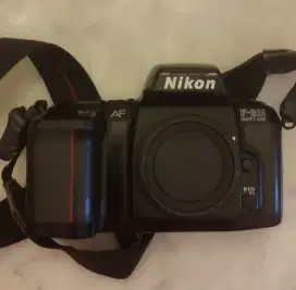 Nikon F-601 body only